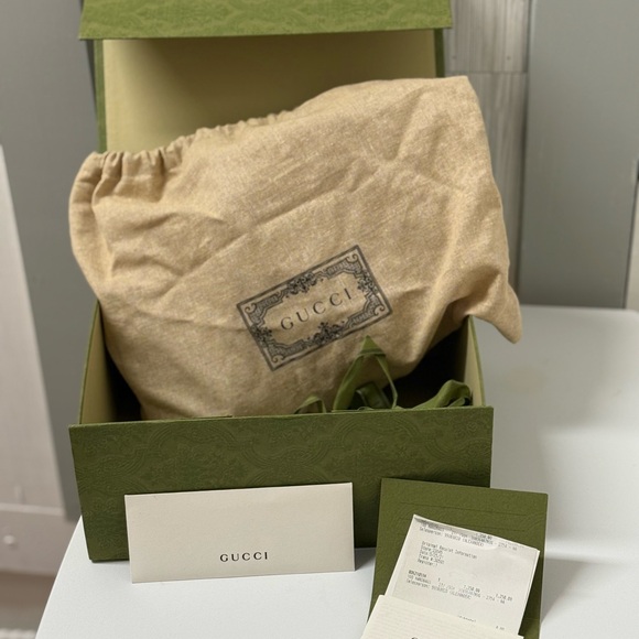 Gucci Brown Leather Crossbody Bag with Tassel - Picture 8 of 9